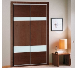 Modelo de puerta de armario AD8 de Puertas José Marco